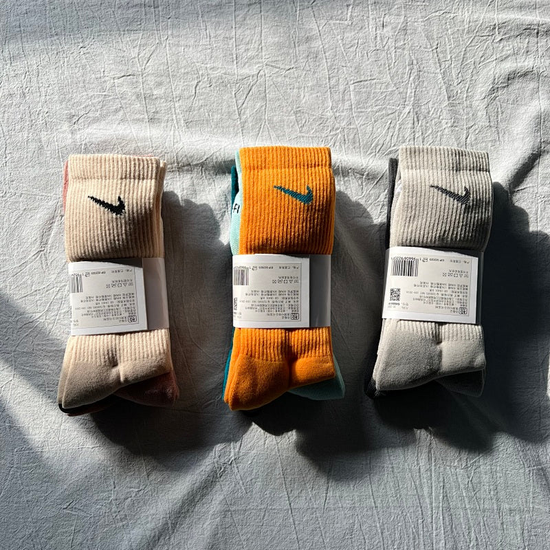 Nike Tie-Dye Crew Socks - Cream/Orange/Gray