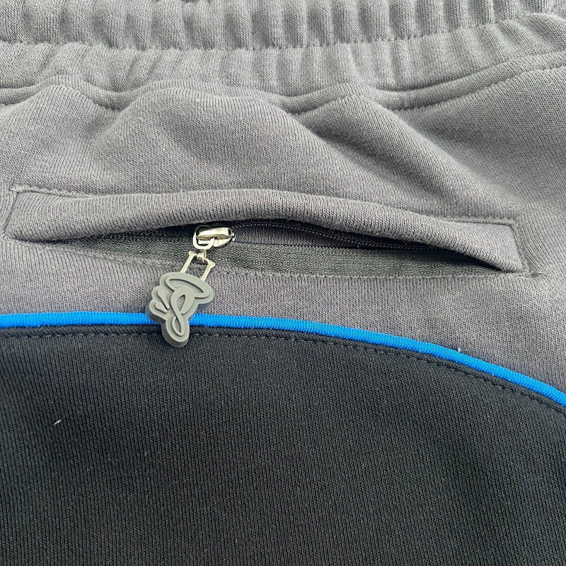 Syna-World Shorts - GreyBlack