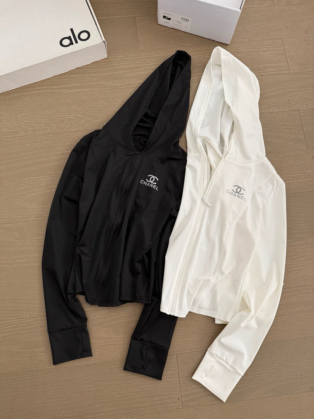 Cropped Hoodie