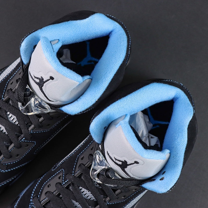 Nike Air Jordan 5 Retro - University Blue/Black