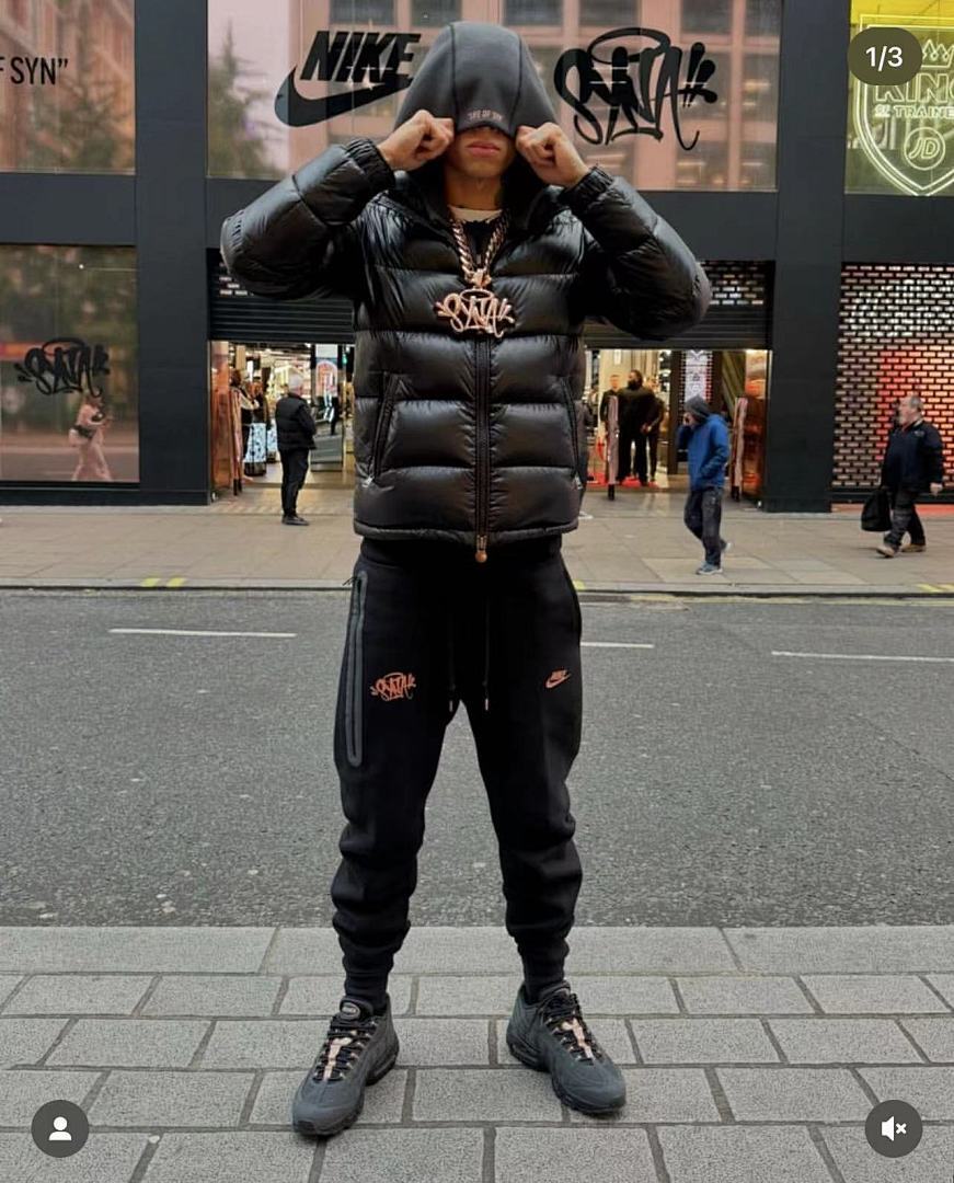 SynaWorld Hoodie 8