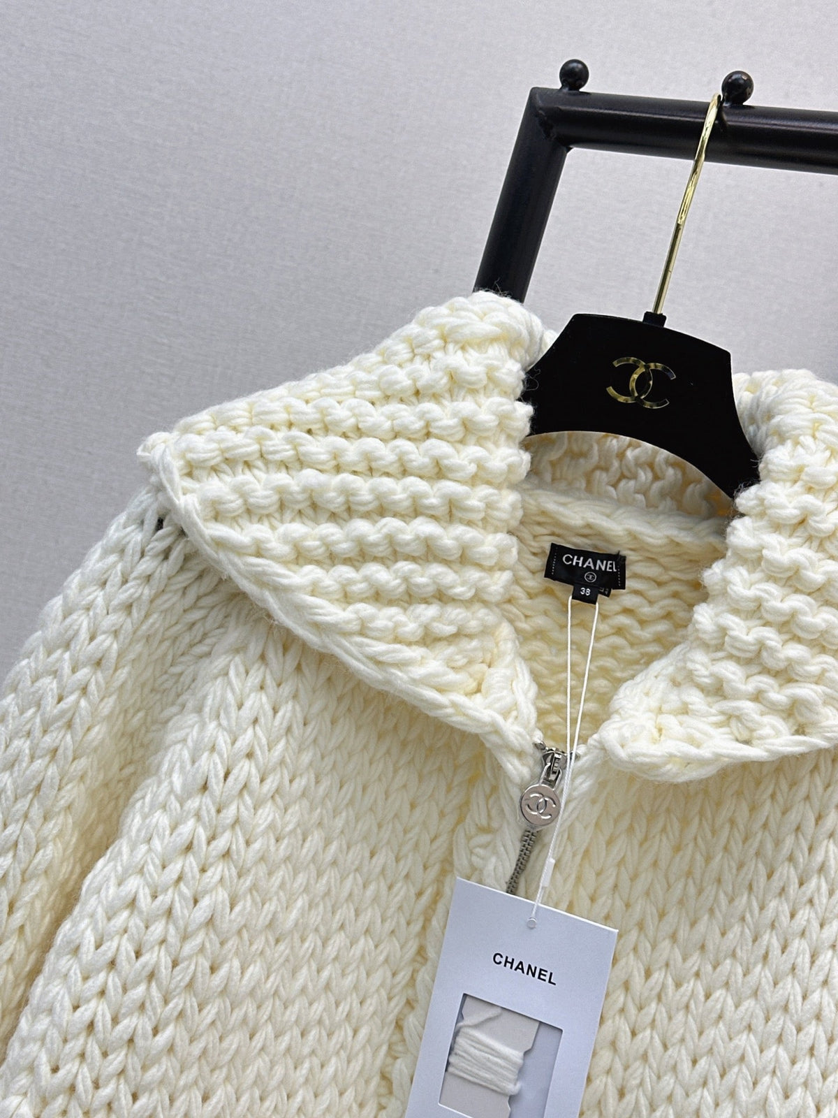 26S Knit Zipped Cardigan