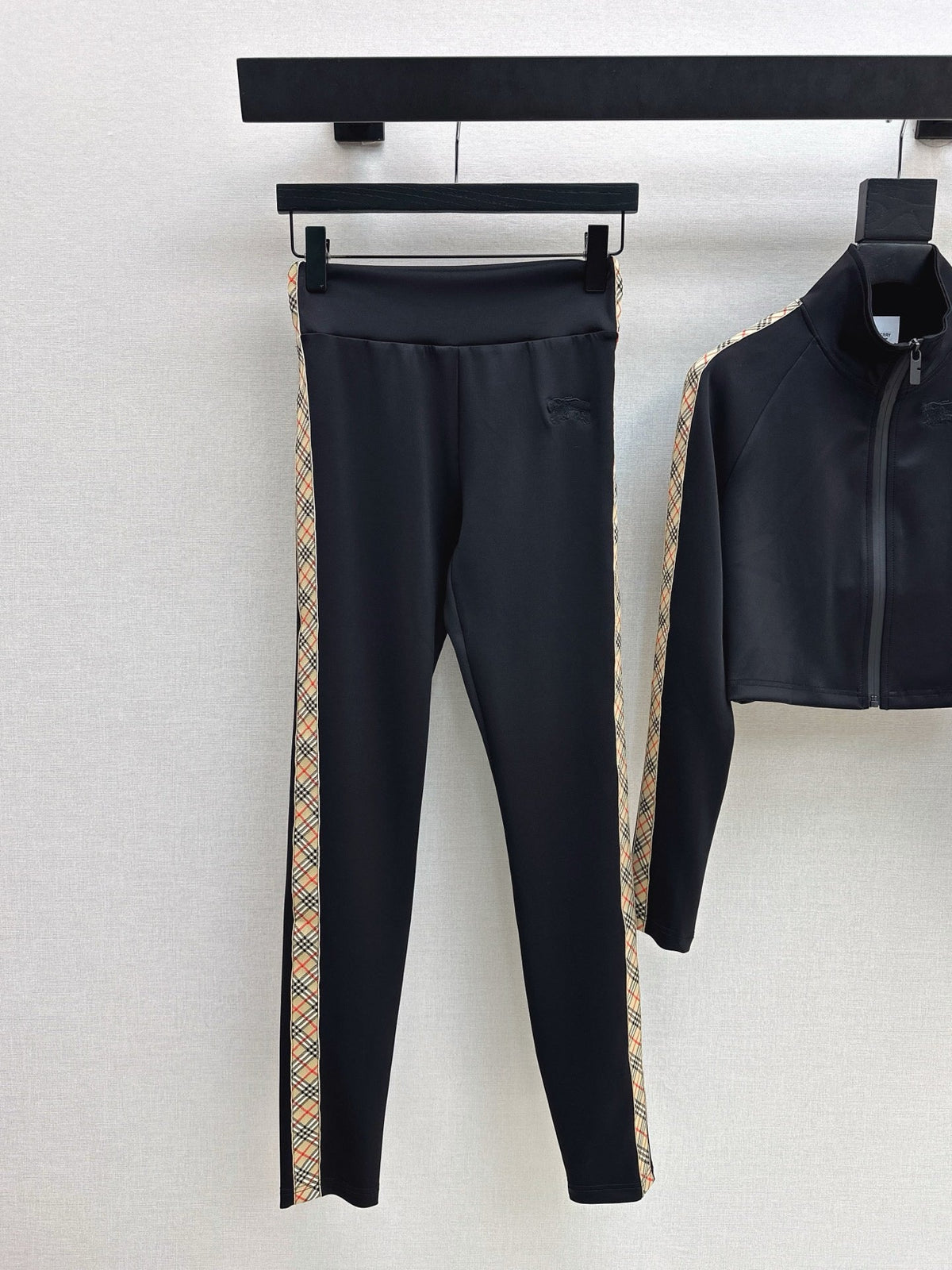Astrid Cropped Track Set