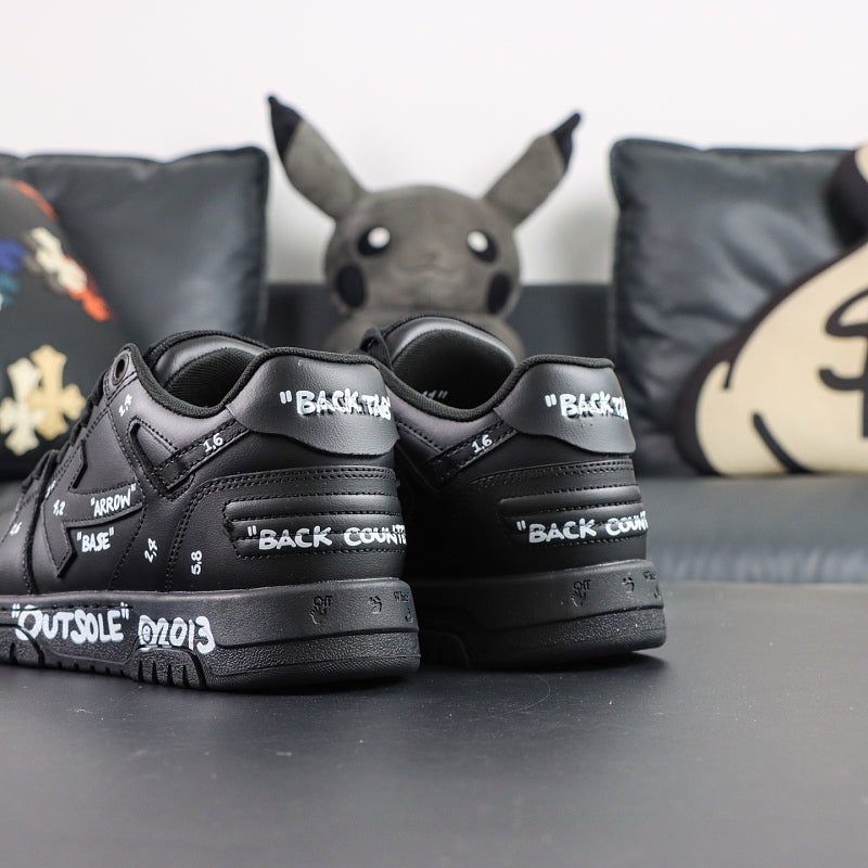 Off-White Out Of Office - Triple Black