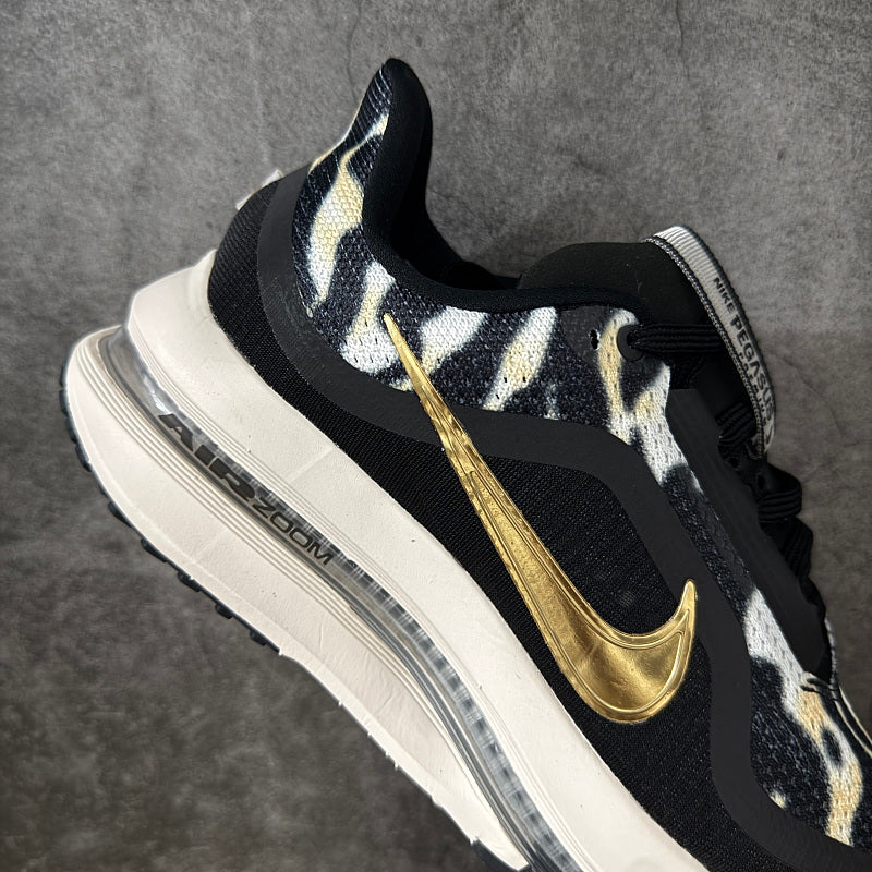 Nike Air Zoom Pegasus Premium - Zebra/Black/Metallic Gold
