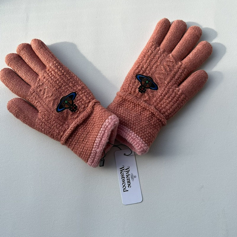 Knit Winter Gloves with Emblem Patch