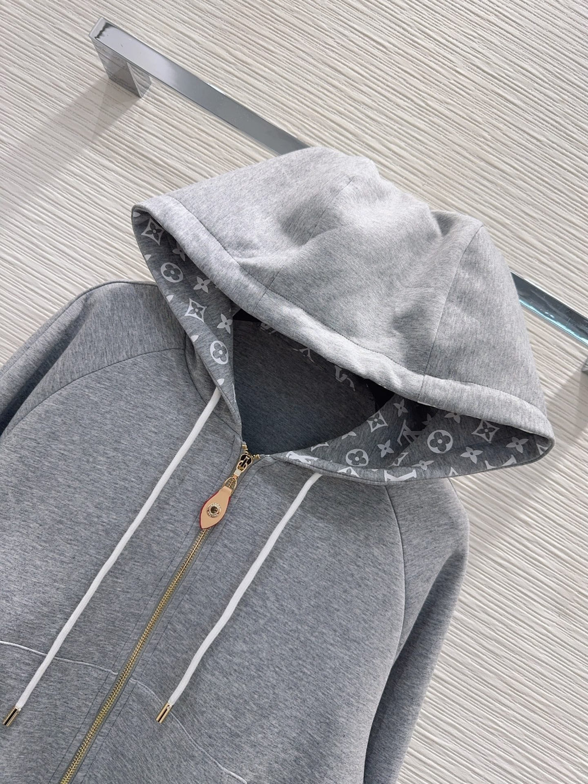 26S Hoodie Set