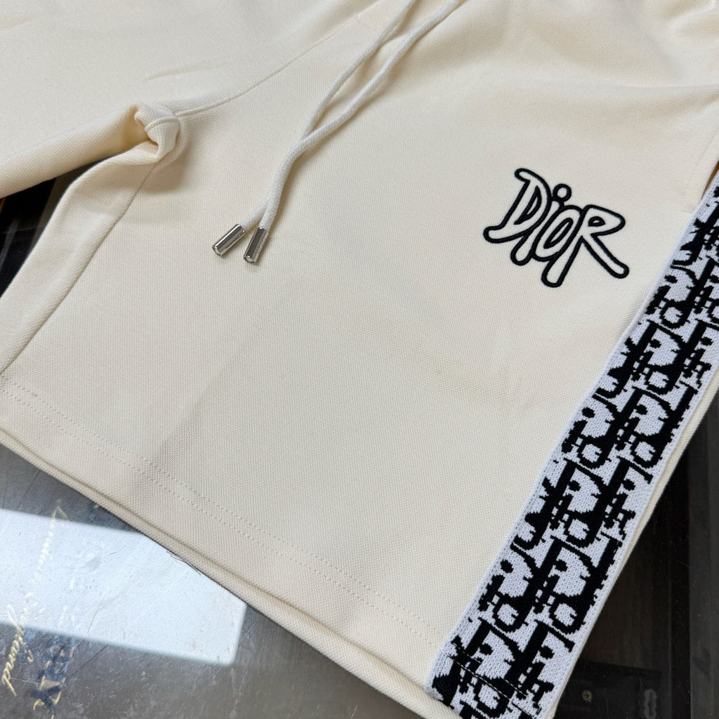 Oblique Side Stripe Drawstring Shorts