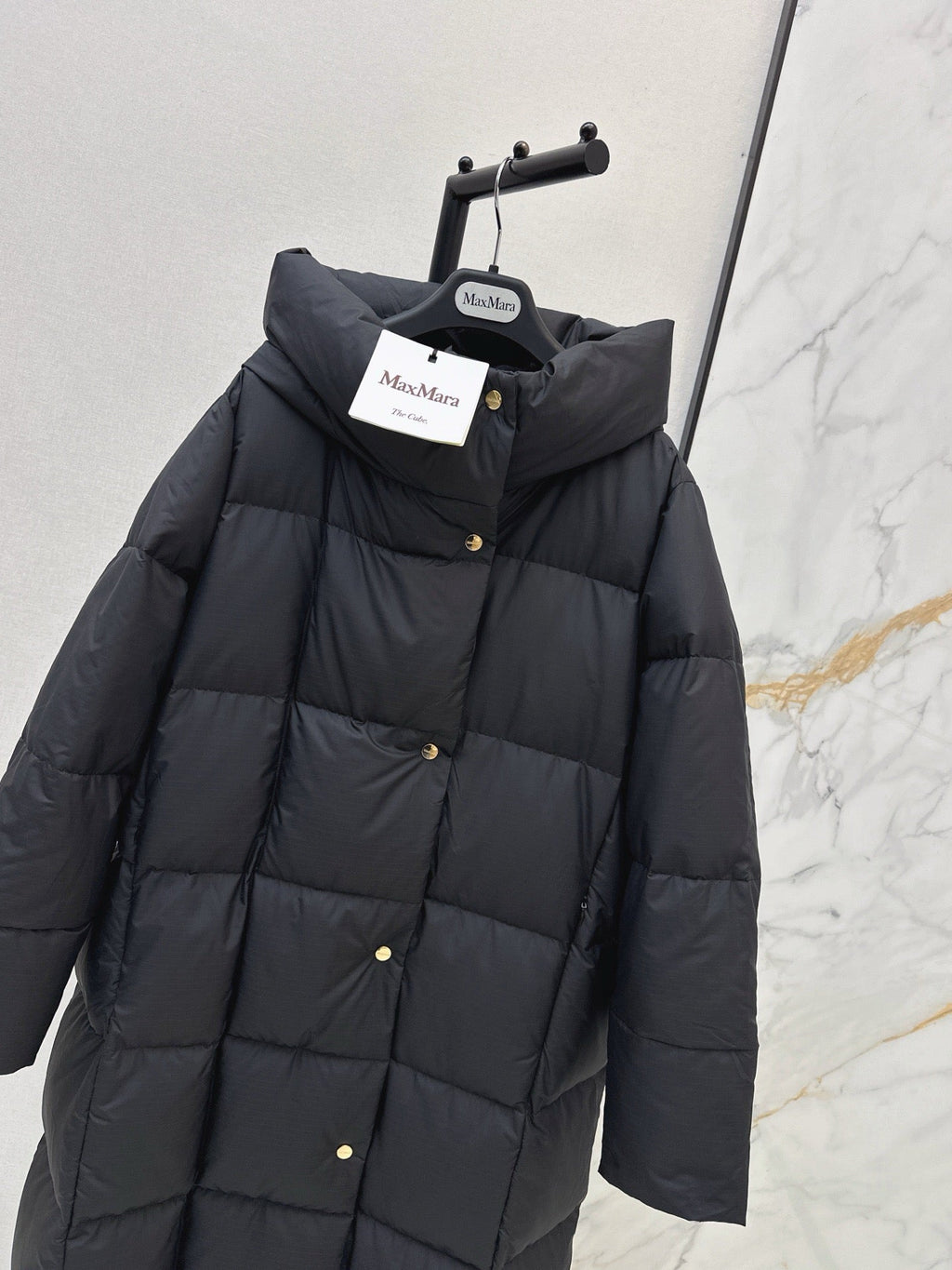 26S The Cube Down Puffer Coat