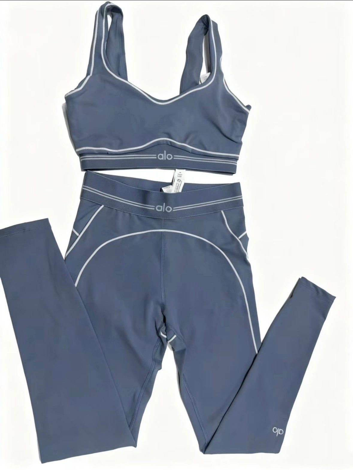 Alo Airlift Bra + High-Waist Legging Set - Steel Blue