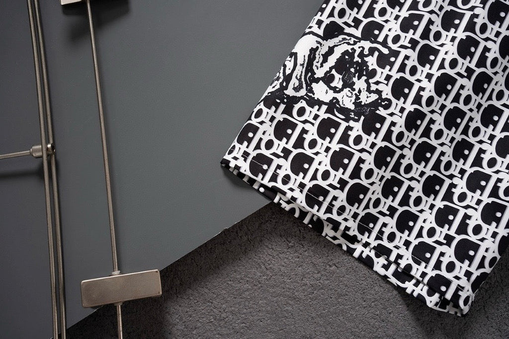 Logo Shorts