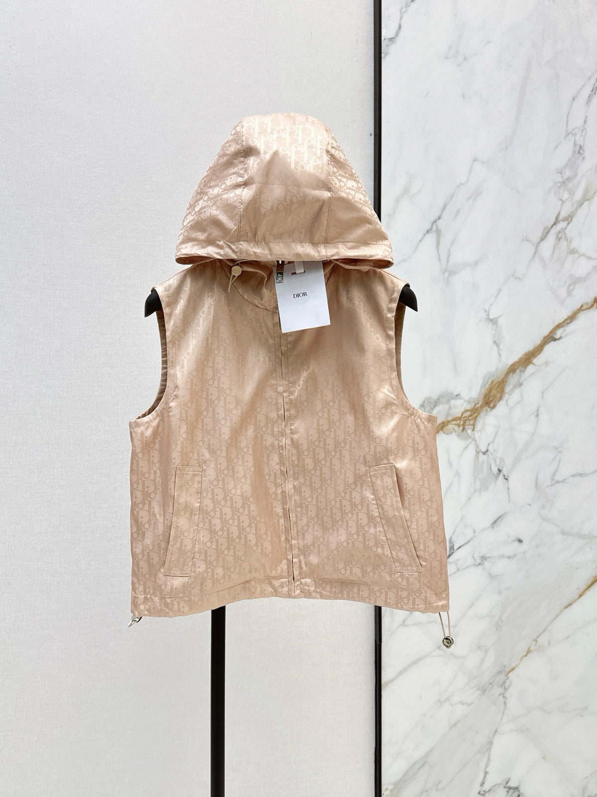 Jacquard Hooded Vest