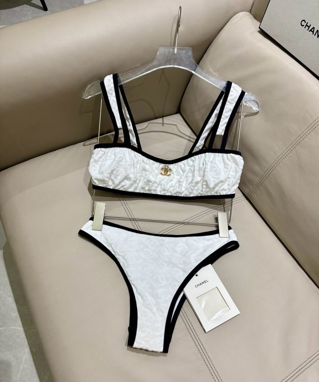 Contrast Trim Bikini Set