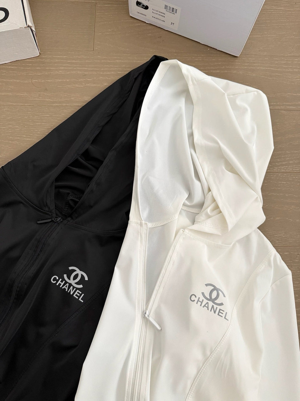 Cropped Hoodie