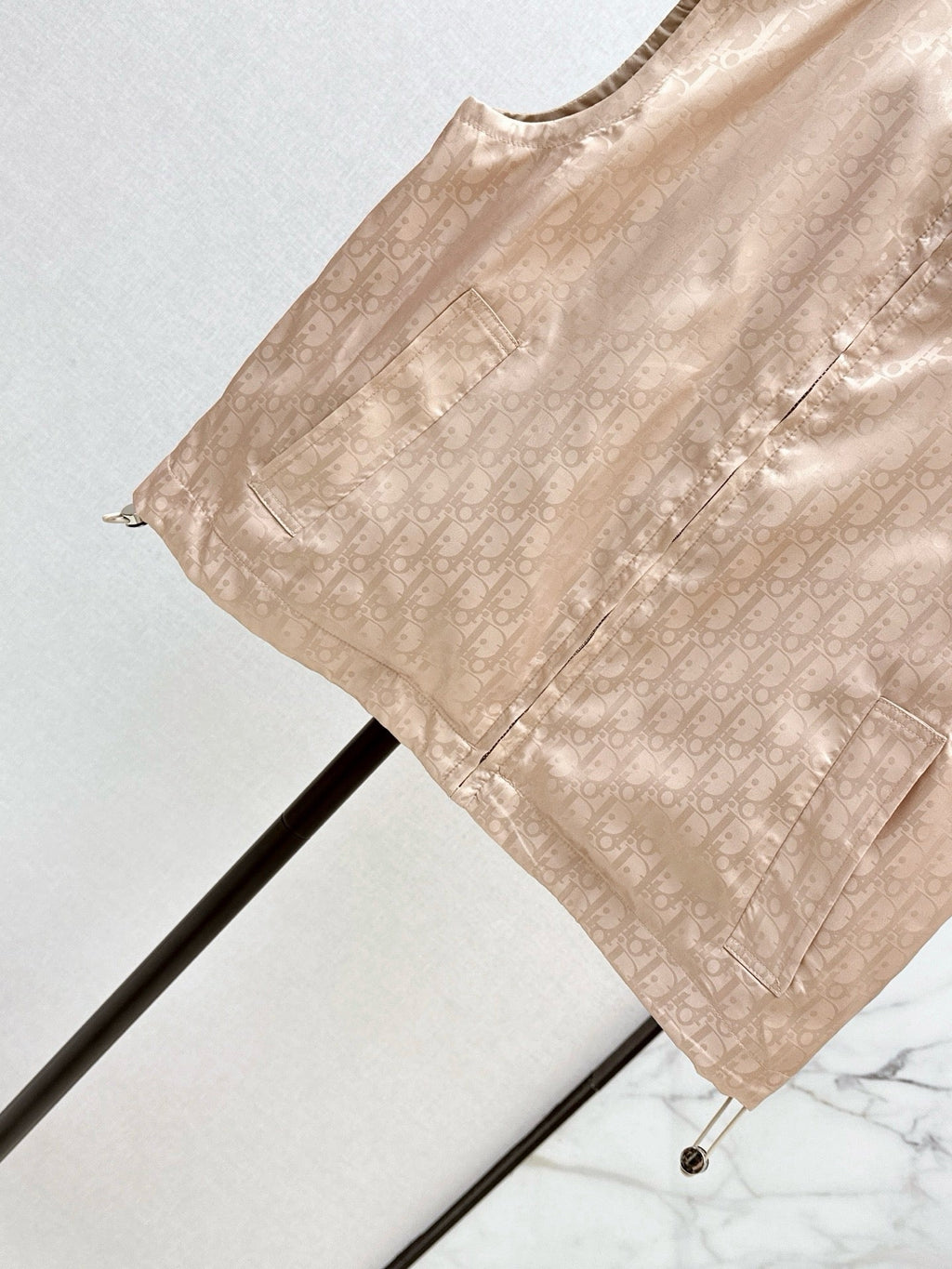 Jacquard Hooded Vest