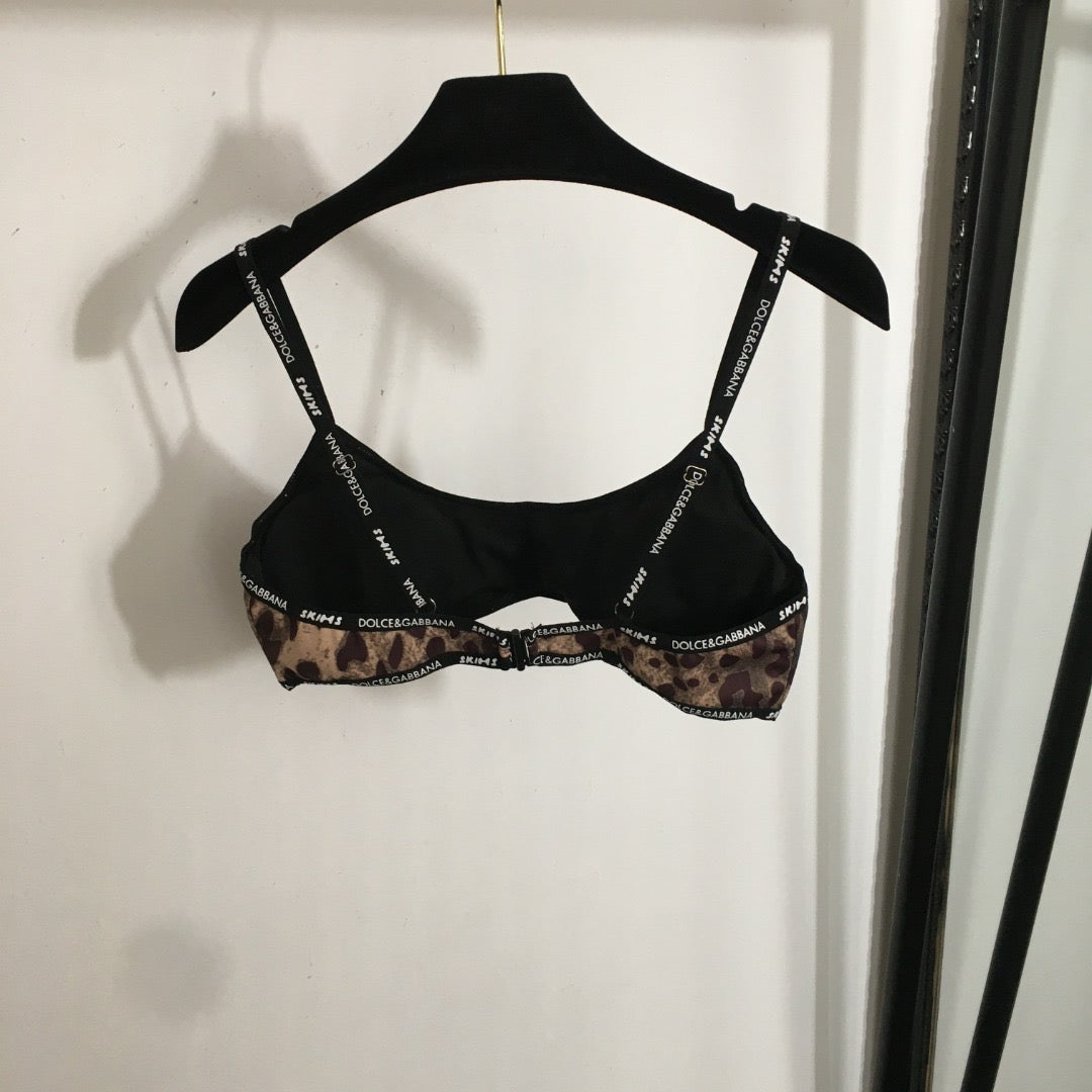 Leopard Set