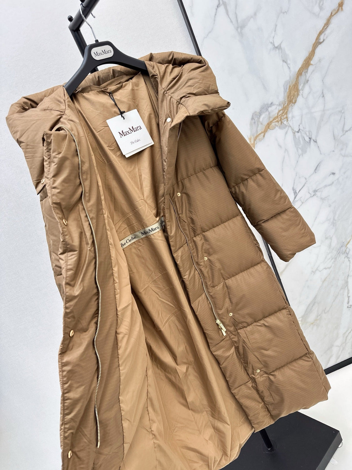 26S The Cube Down Puffer Coat