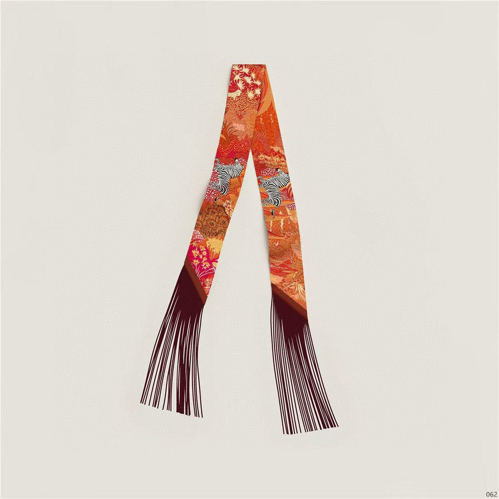HM 26s Ex-Libris Twilly Scarf  5 x 86 cm