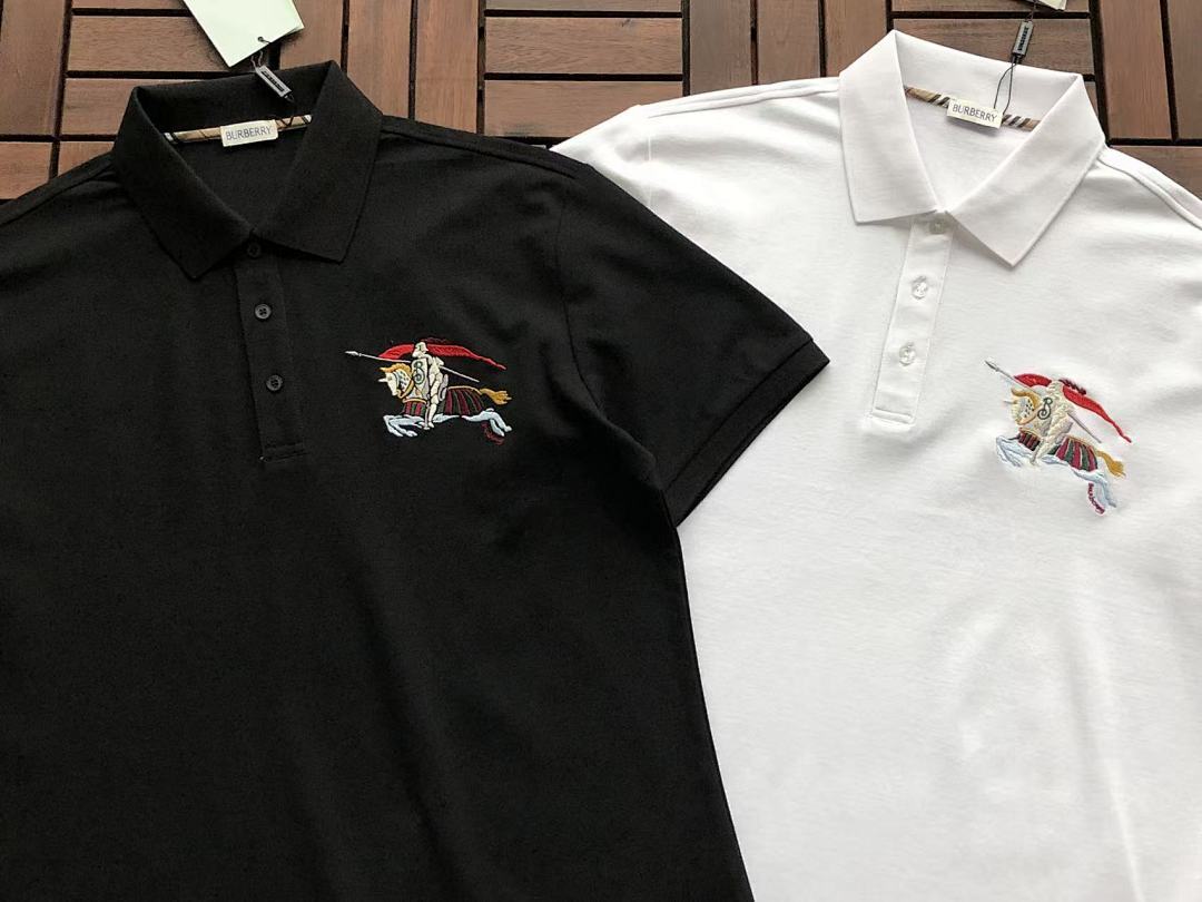 Burberry T-SHIRT