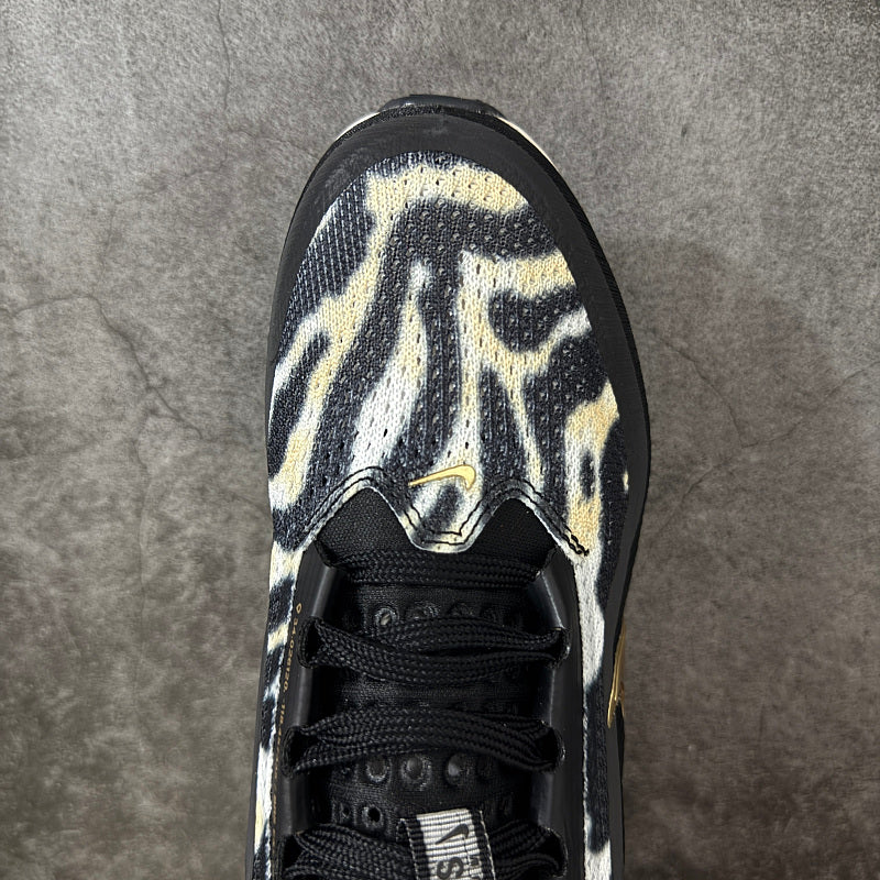 Nike Air Zoom Pegasus Premium - Zebra/Black/Metallic Gold