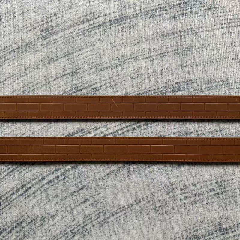 Brick-Embossed Leather Belt - Tan/Cognac