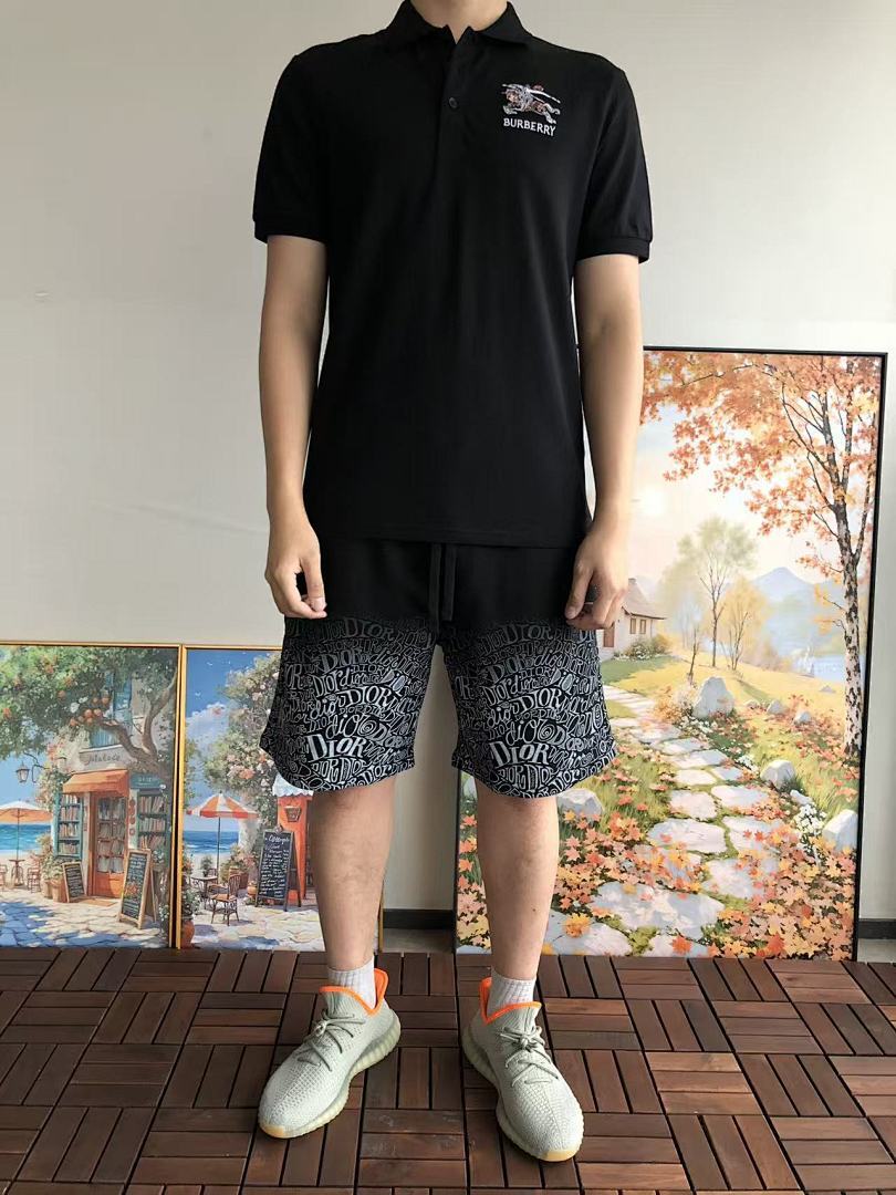 Burberry T-SHIRT