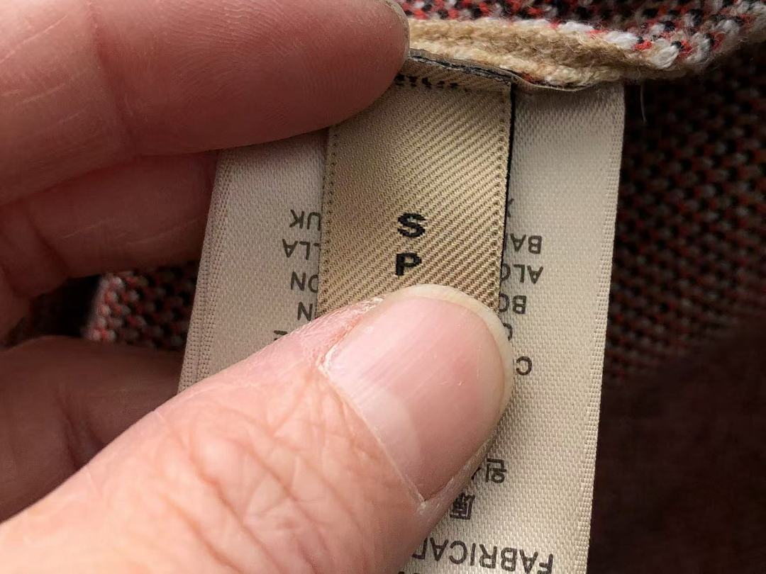 Burberry SWEATER