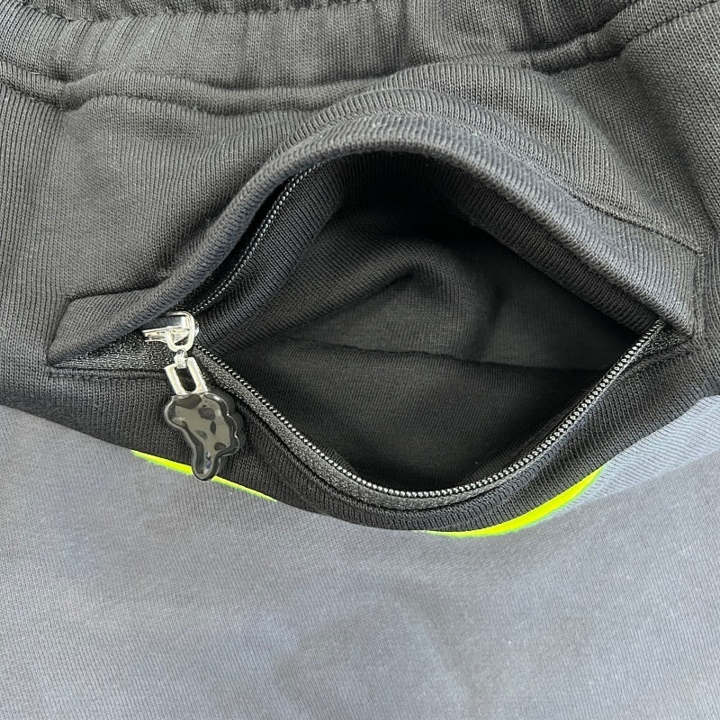 Syna-World Shorts - Black-Grey