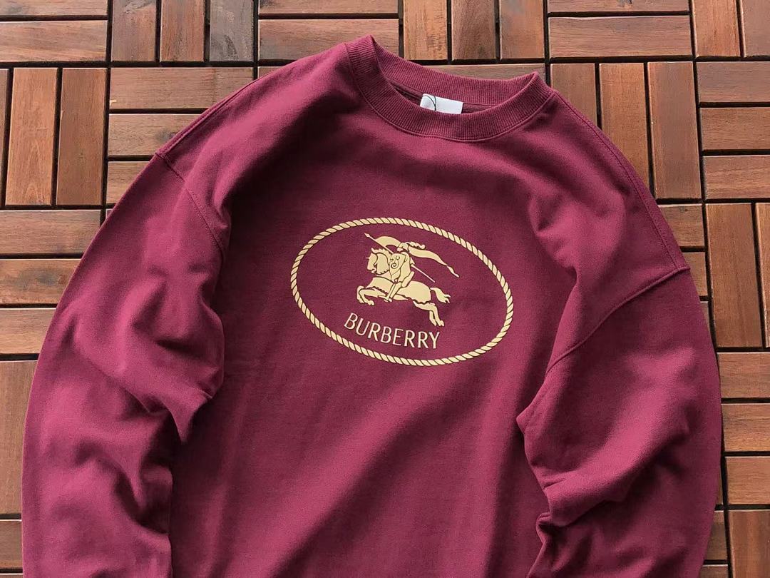 Burberry SWEATER