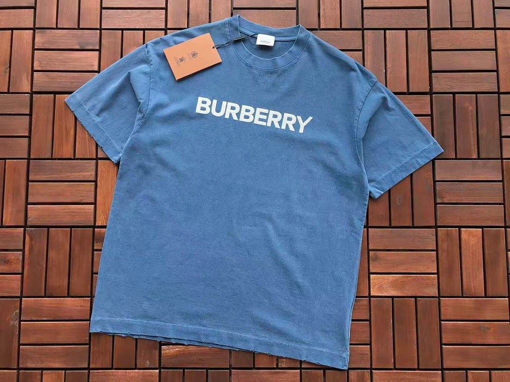 Burberry T-Shirt