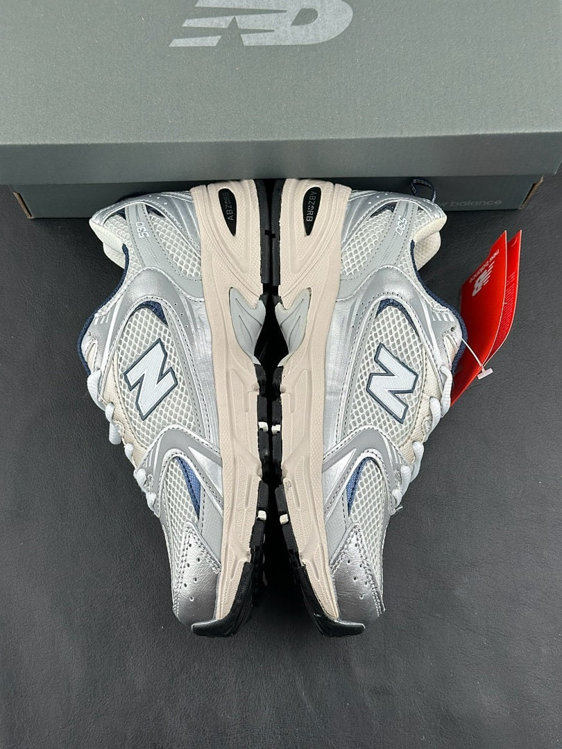 New Balance 530 Sneakers
