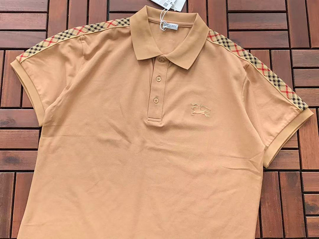 Burberry T-Shirt