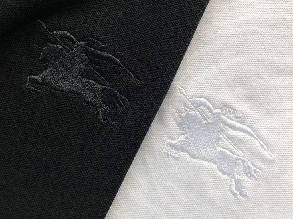 Burberry T-SHIRT