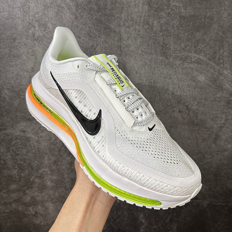 Nike ZoomX Morpho - White/Red