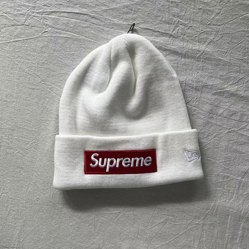 Supreme Box Logo Embroidered Knit Beanie Hat