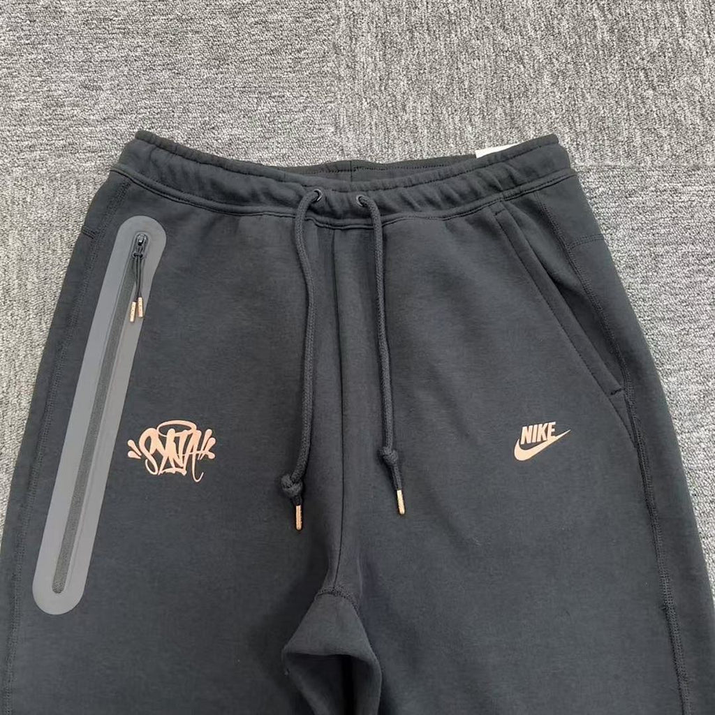 SynaWorld Hoodie 8