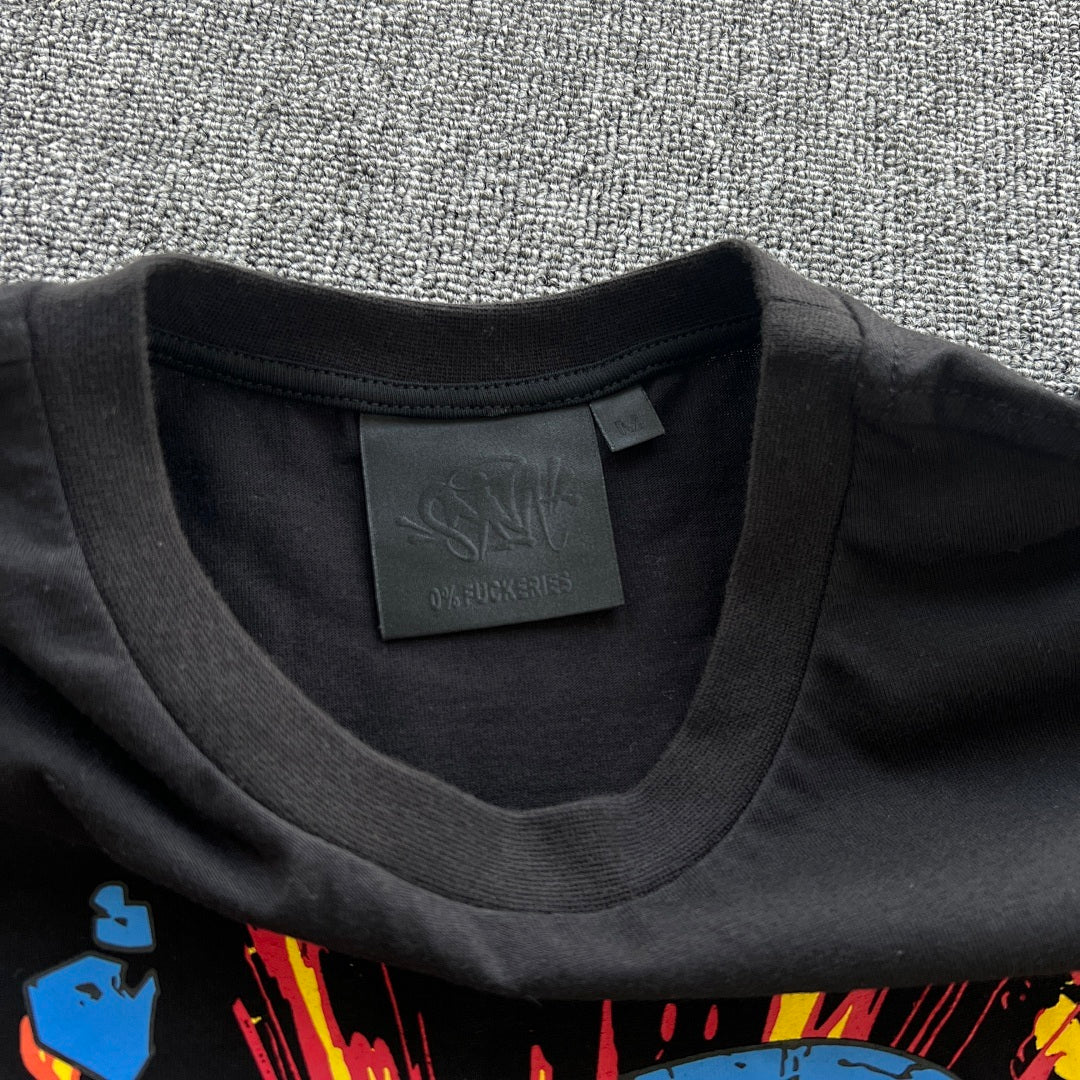 Graphic Tee Black 2