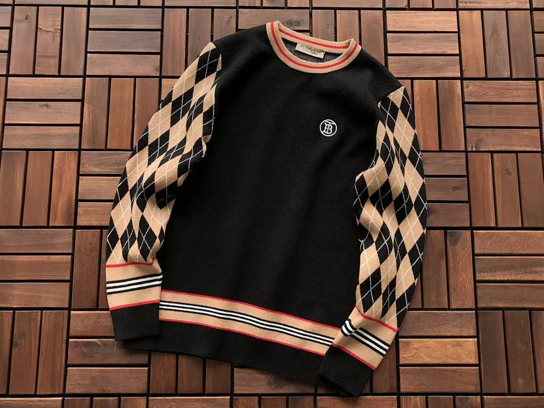 Burberry SWEATER