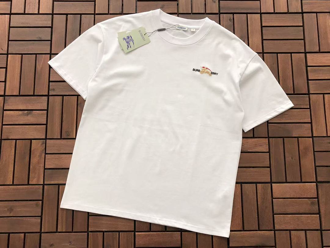 Burberry T-SHIRT