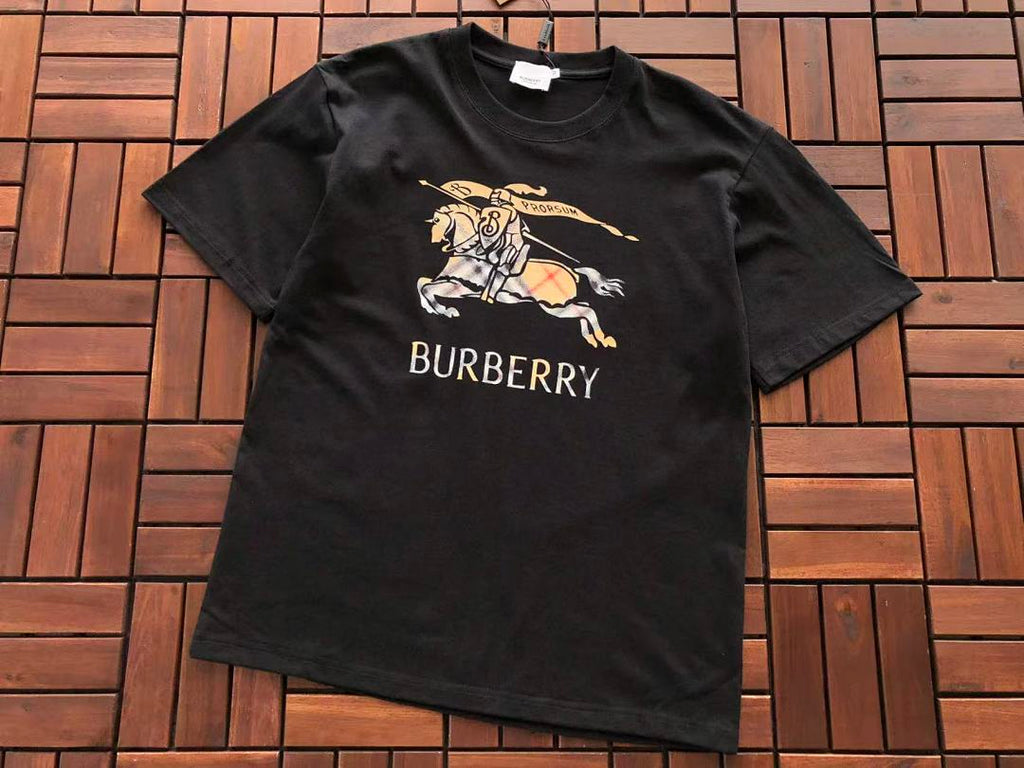 Burberry T-SHIRT