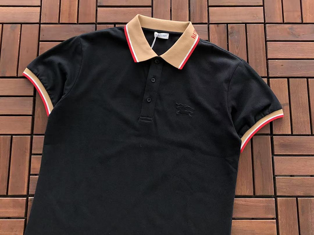 Burberry T-Shirt