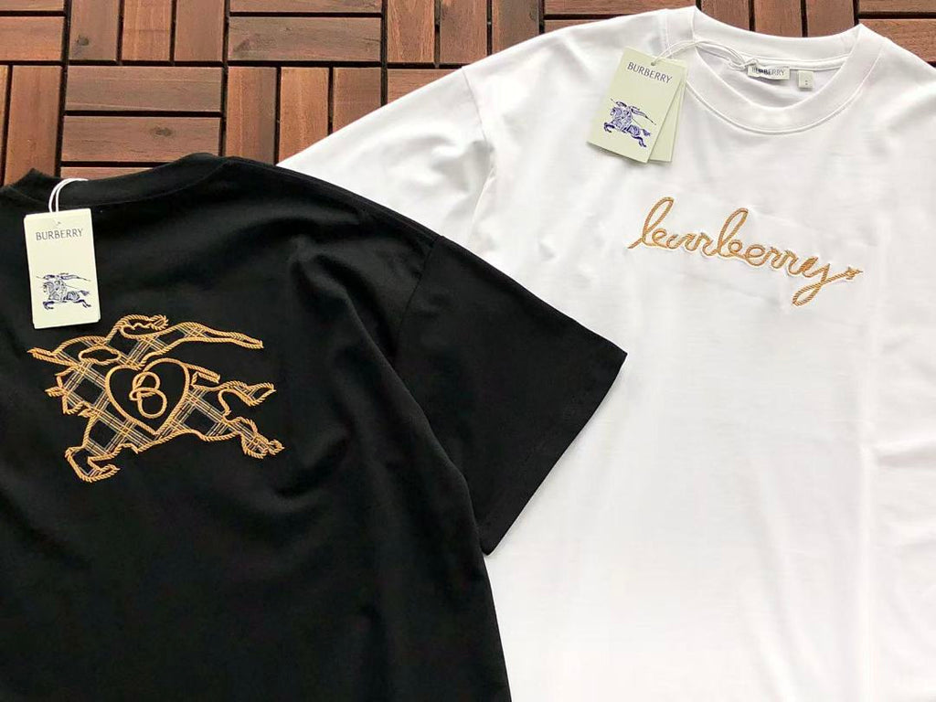 Burberry T-SHIRT