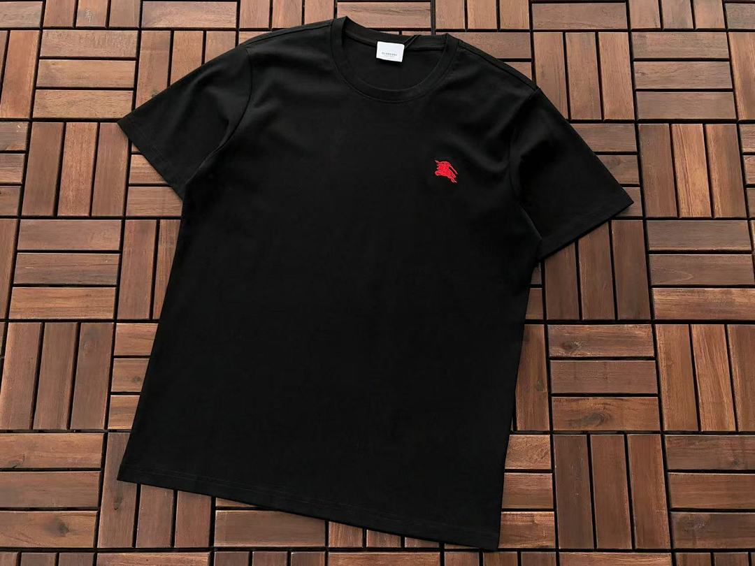 Burberry T-SHIRT