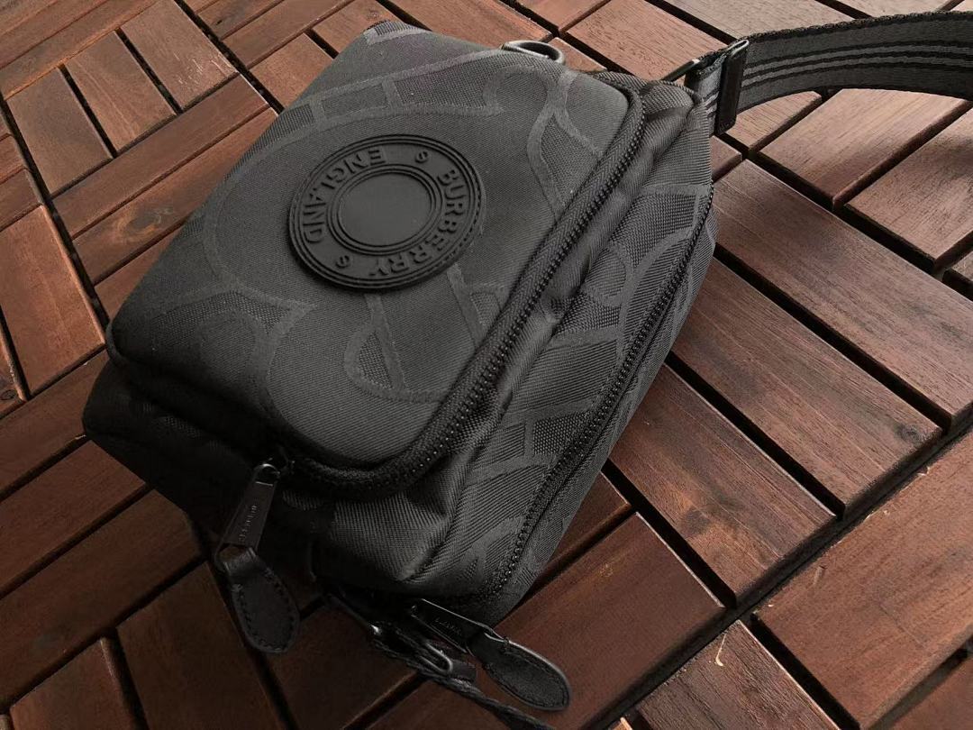 Burberry BAG