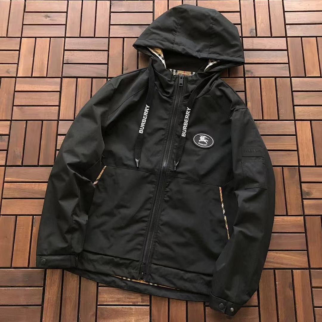 Burberry JACKET