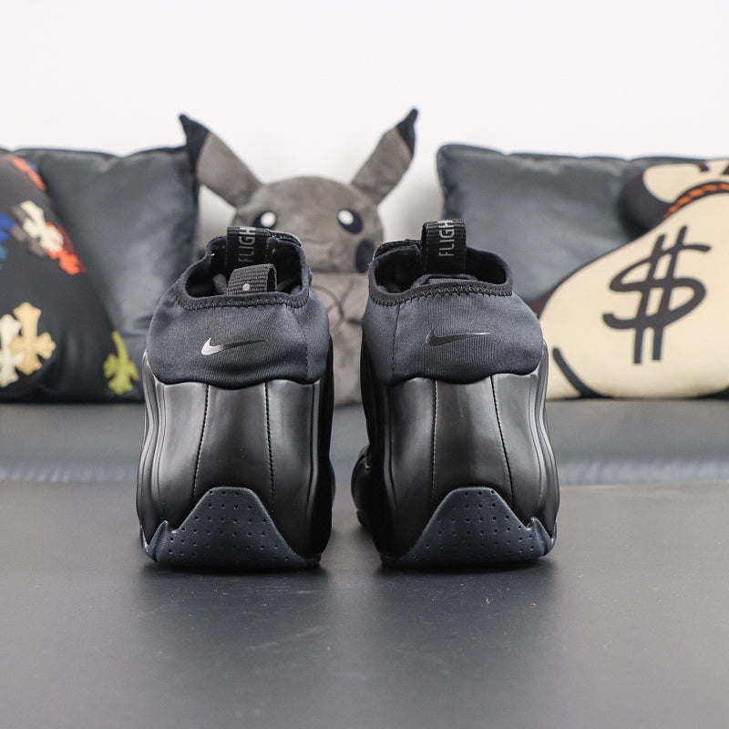 Nike Air Flightposite - Black/Carbon
