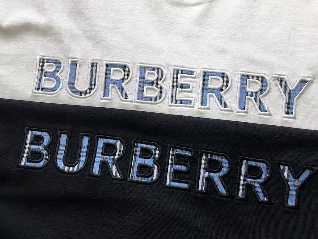 Burberry T-SHIRT
