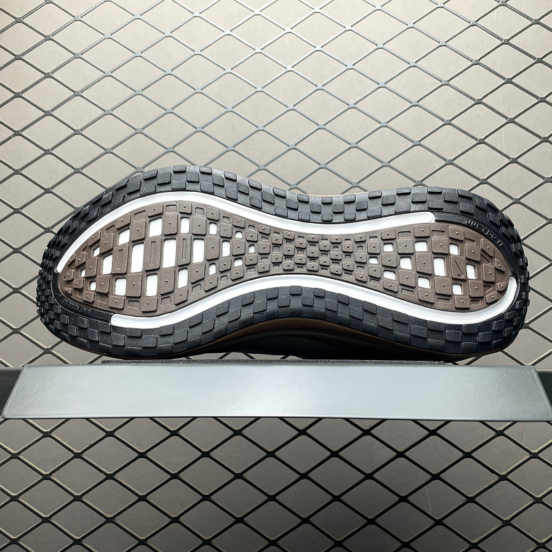 Nike ZoomX Streakfly - White/Brown