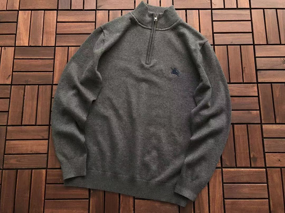Burberry SWEATER