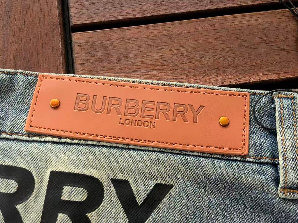 Burberry JEANS